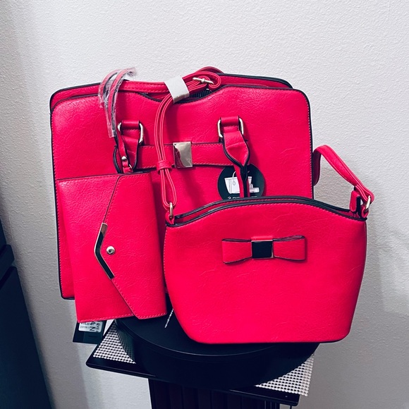 Deluxity Los Angeles Handbags - Deluxity Los Angeles - Shoulder Bag set